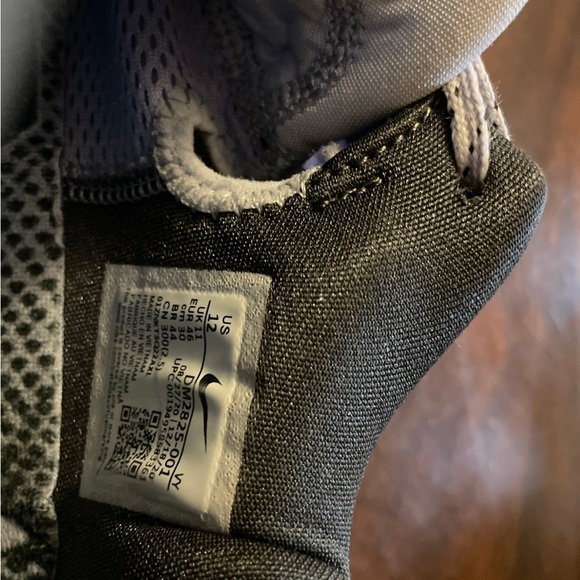 Kobe 6 Eybl “12” - Picture 6 of 8